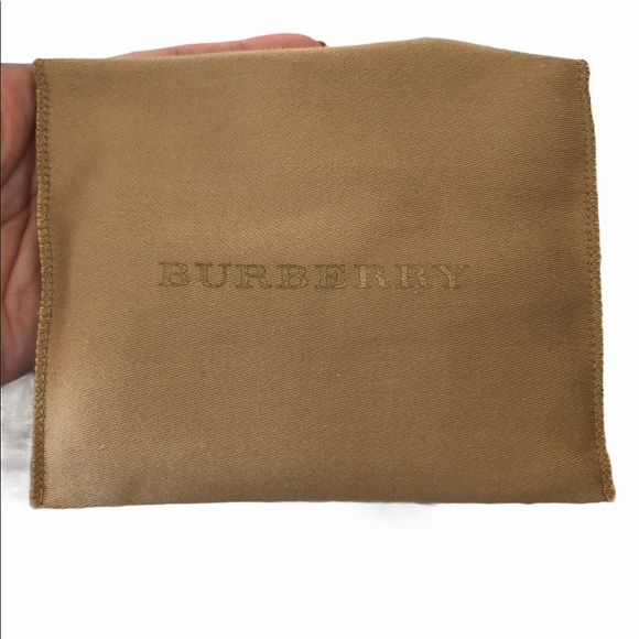 BURBERRY SILVER SMALL CHECK ENVELOPE CARD WAL - Picture 7 of 9